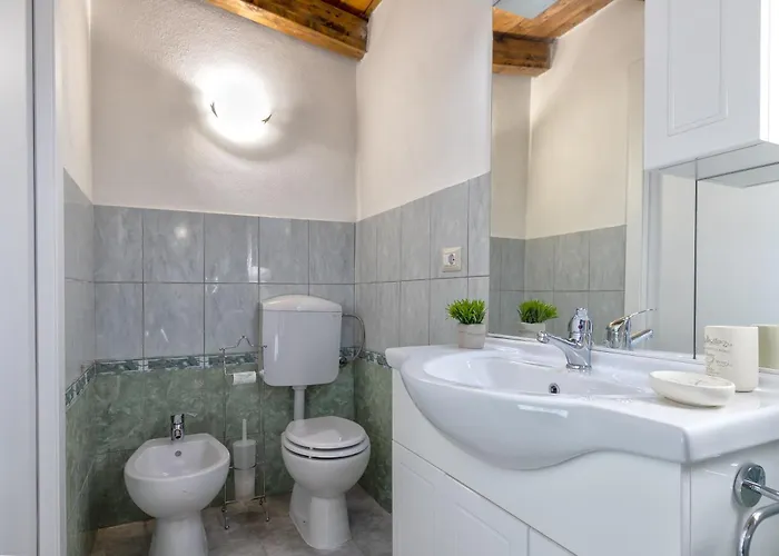 Apartman Isola Di Giava